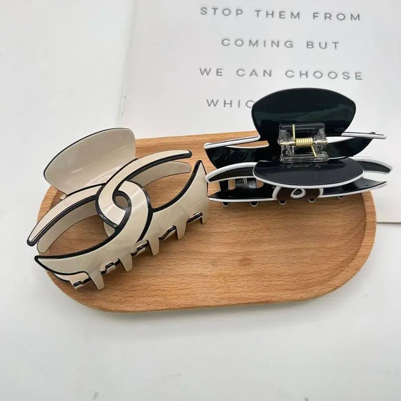 French Luxe – Light Luxury Hair Clip Accessory