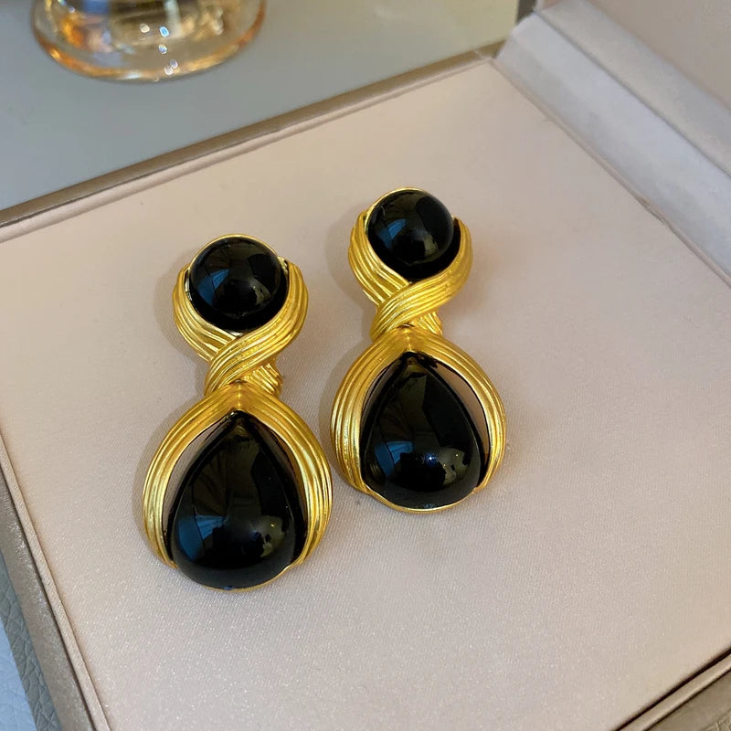 Vintage Rhinestone Teardrop Circle Earrings