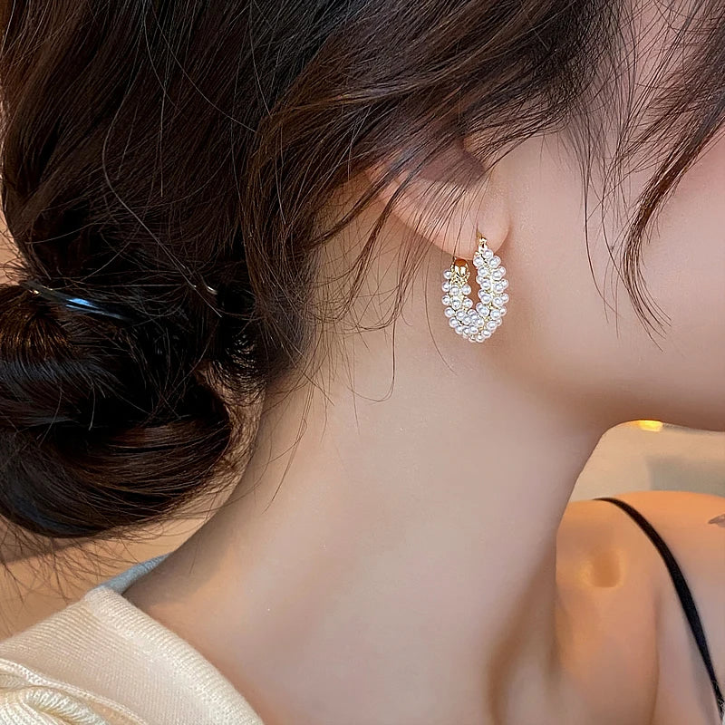 Gold Pearl Ear Buckle