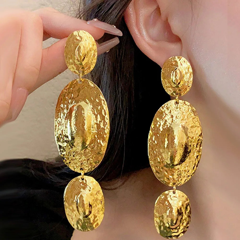 Retro Oval Texture Earrings