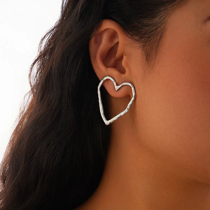 Elegant Hollow Love Heart Stud Earrings