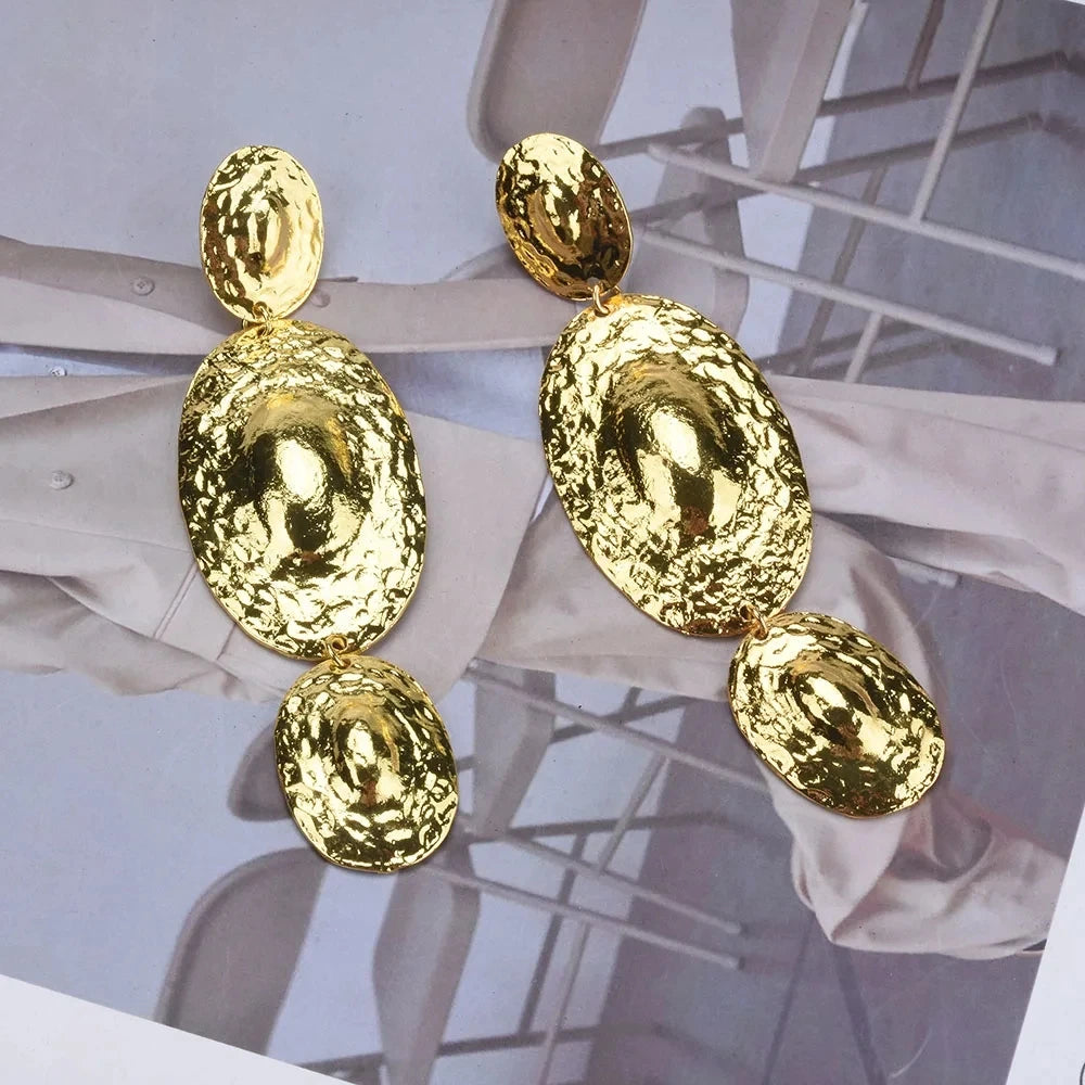 Retro Oval Texture Earrings