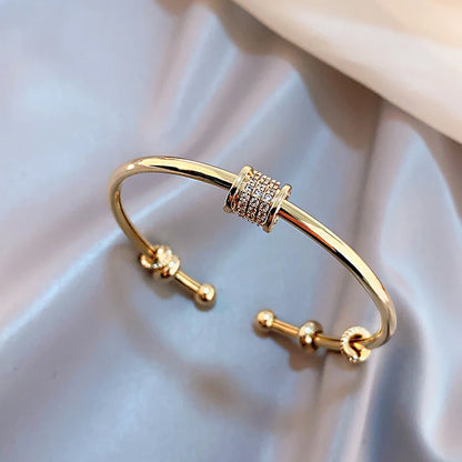 French High-End Cylindrical Cuff Bracelet