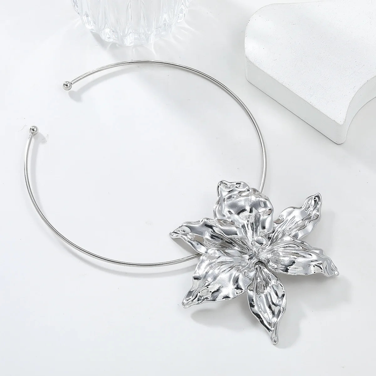 Irregular Bloom Elegance Necklace