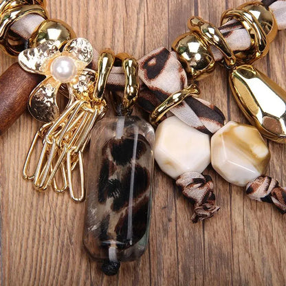 Leopard Pattern Beaded Necklace for Women – Vintage Party Jewelry