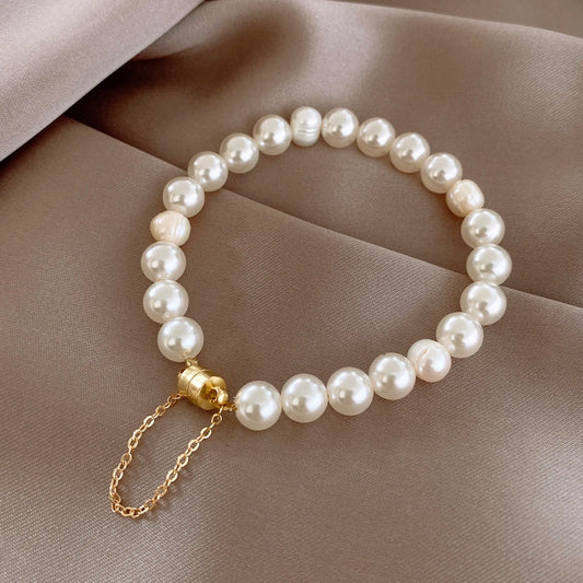 Elegant Pearl Magnetic Bracelet
